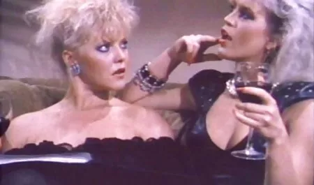 Rodzinny wypoczynek! sex z dojrzalymi mamuskami Двоюродные Otwór Monroe, Fioletowy