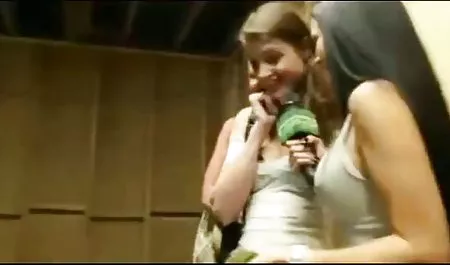 Seks piersi sex mamuski de lizanie je w czystości ISE
