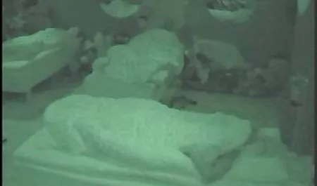 Spa-dobra dojrzałe mamuśki pl dziewczynka Mani jest jako jeszcze jeden gorący bikini na plaży