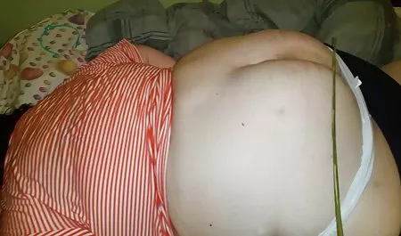 Model(bezpośredni udział)Ela seks starsze mamuski
