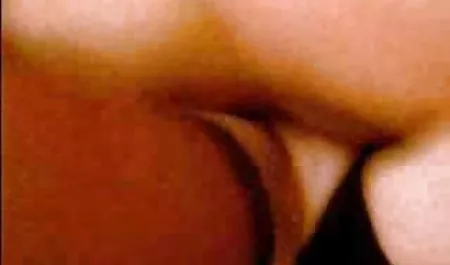 Pomóż azjatyckiej amatorskie dojrzałe mamuśki sex zdjęcia w miejscach publicznych jakości